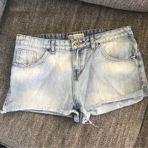 Zara size 8 denim shorts Z1975 light blue
